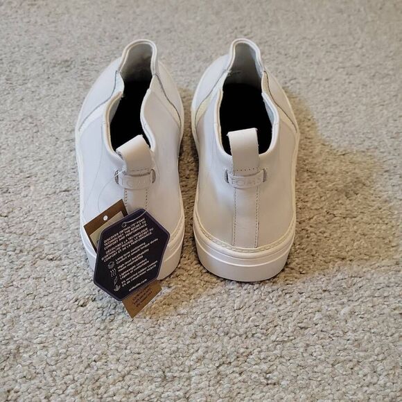 Toms White Women's Sneakers - Picture 3 of 6